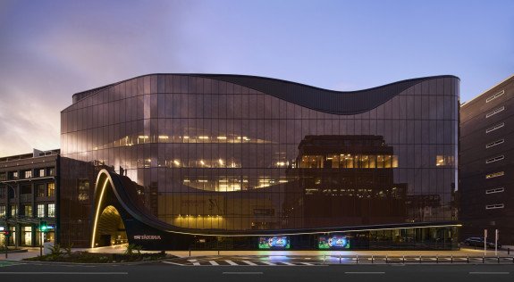 E2A6783-CR3_D_Panorama__FocusFillWyIwLjAwIiwiMC4wMCIsNTc1LDMxNl0